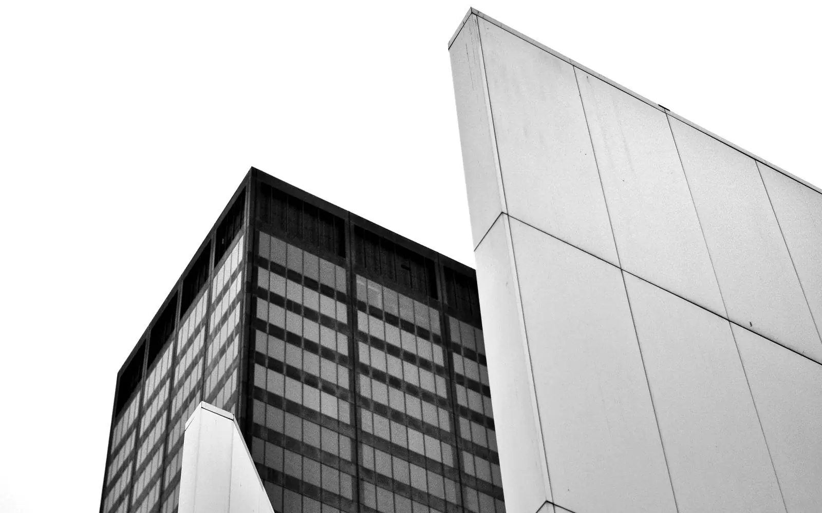 Aristas de hormigón en contrapicado